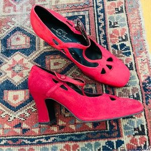 Vintage Chinese Laundry Mary Jane heels red suede